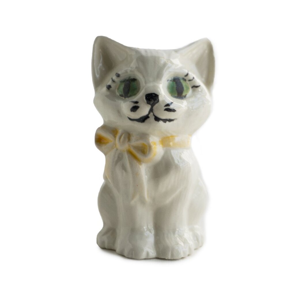 Vintage Ceramic Cat Figurine